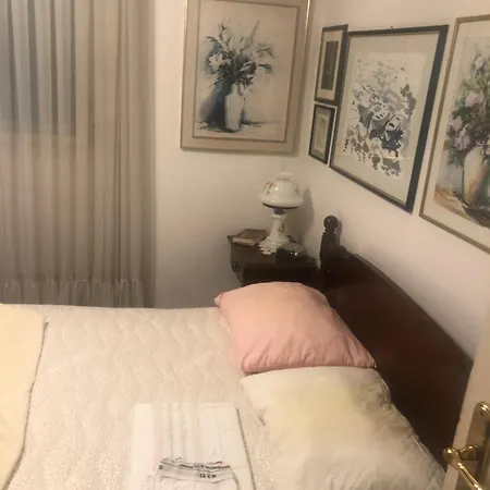 公寓 1/1 Sleeps 4 Ideal Location *